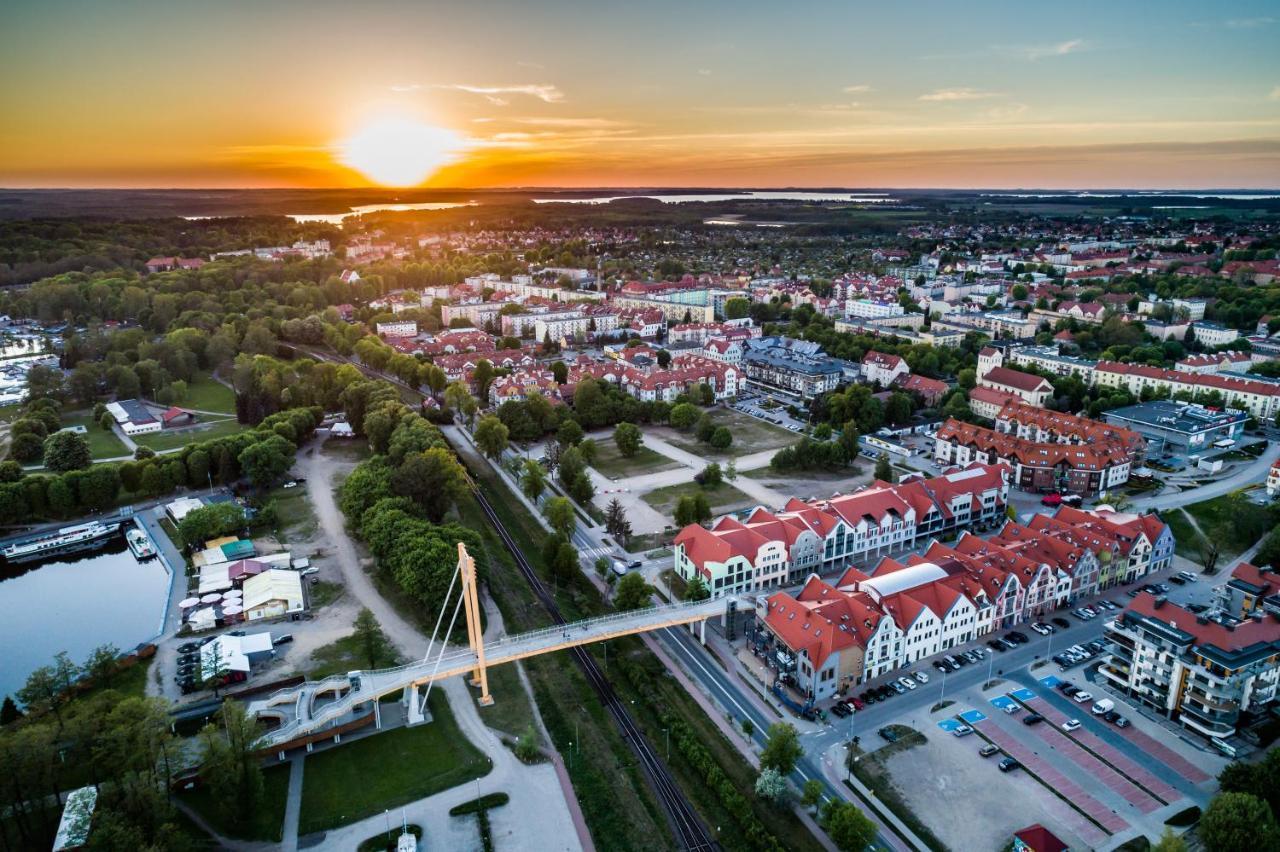 Hotel St. Bruno Гижицко Экстерьер фото